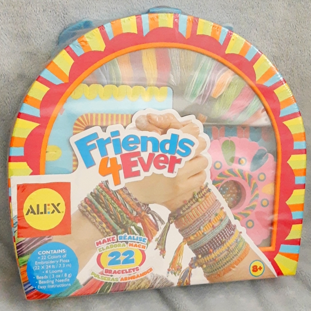Alex Toys Friends 4 Ever Friendship Bracelet Making Kit, Makes 22 Bracelets NEW